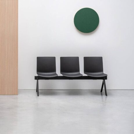 SHILA Beam seating in black, modular design, suitable for reception and waiting areas. Features sleek, minimalistic seats.